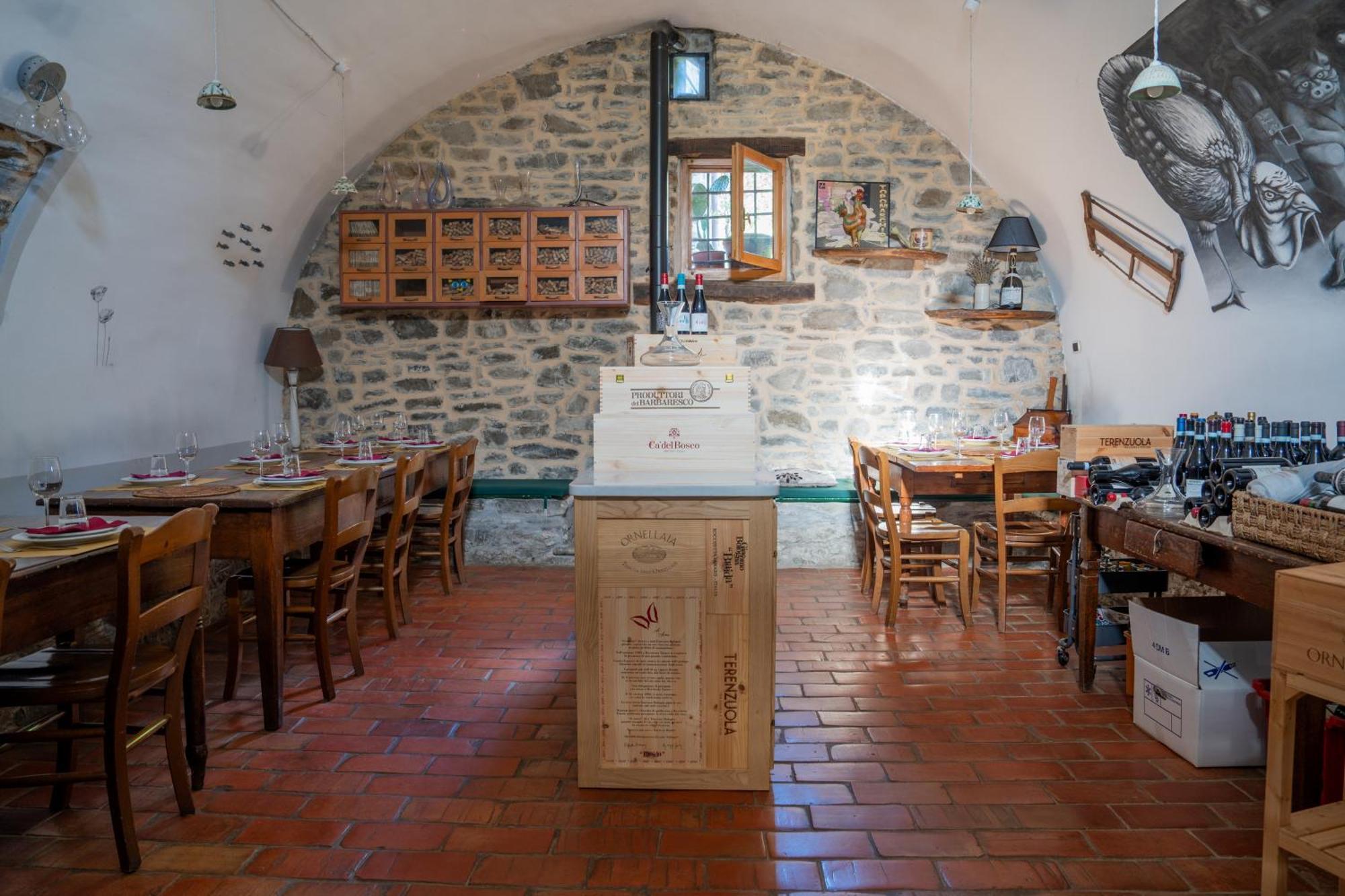 Agriturismo I Due Ghiri - Cinque Terre Calice al Cornoviglio エクステリア 写真
