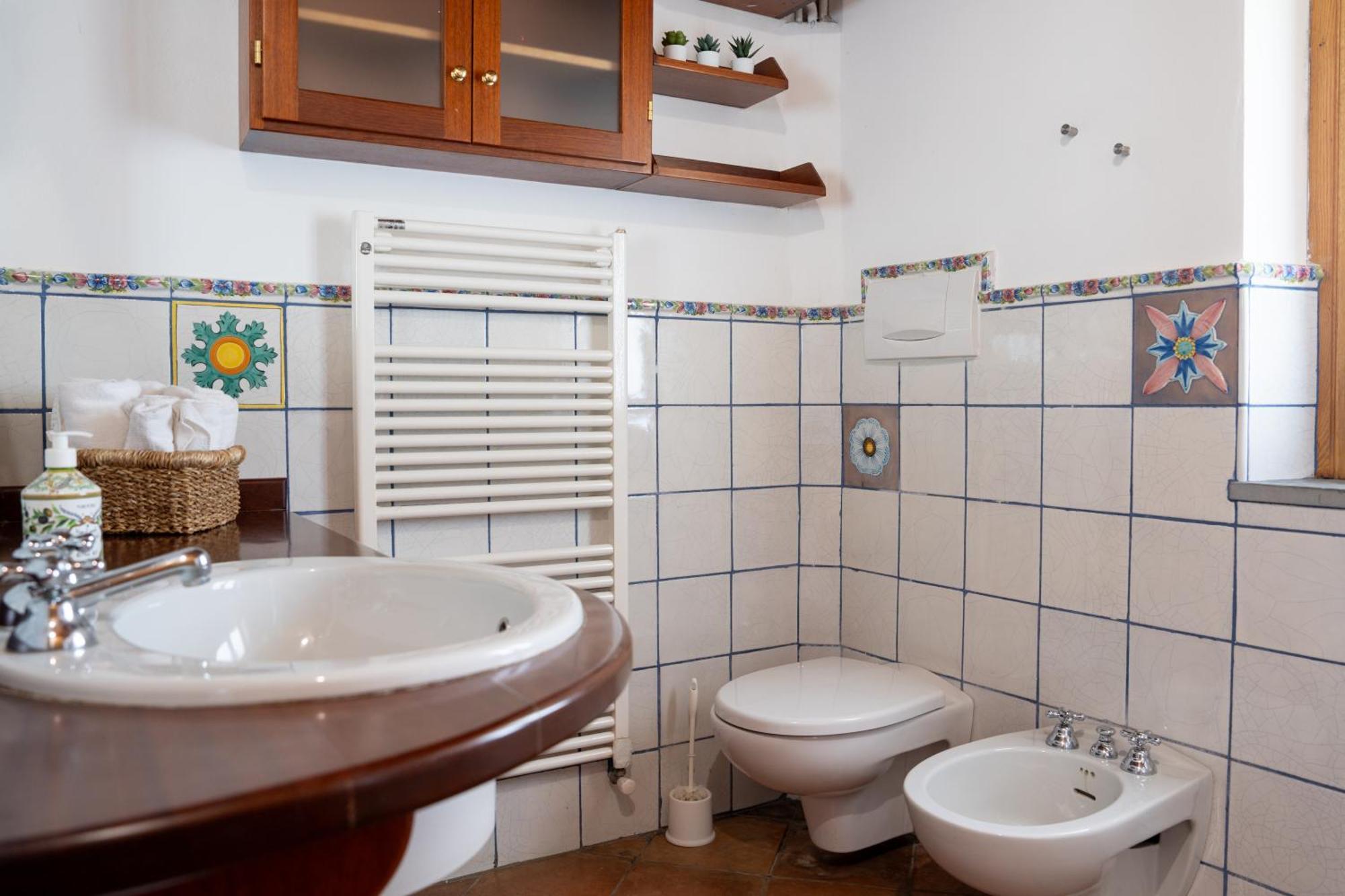 Agriturismo I Due Ghiri - Cinque Terre Calice al Cornoviglio エクステリア 写真